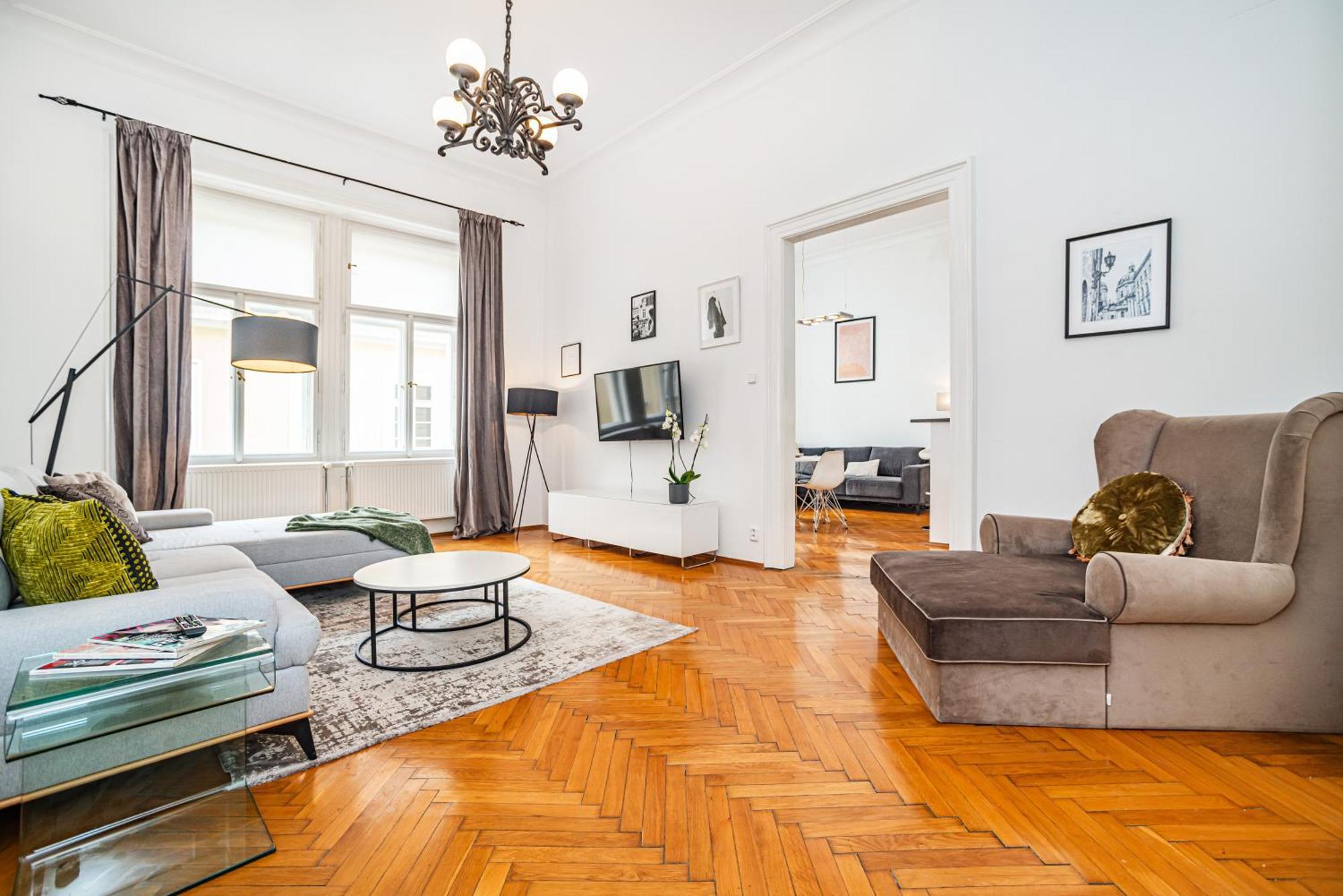 Spacious Two-bedroom In Old Town Apartmán Praha